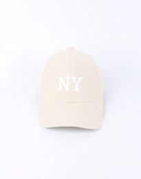 Pălărie/Căciulă - cod WH7531 - ecru